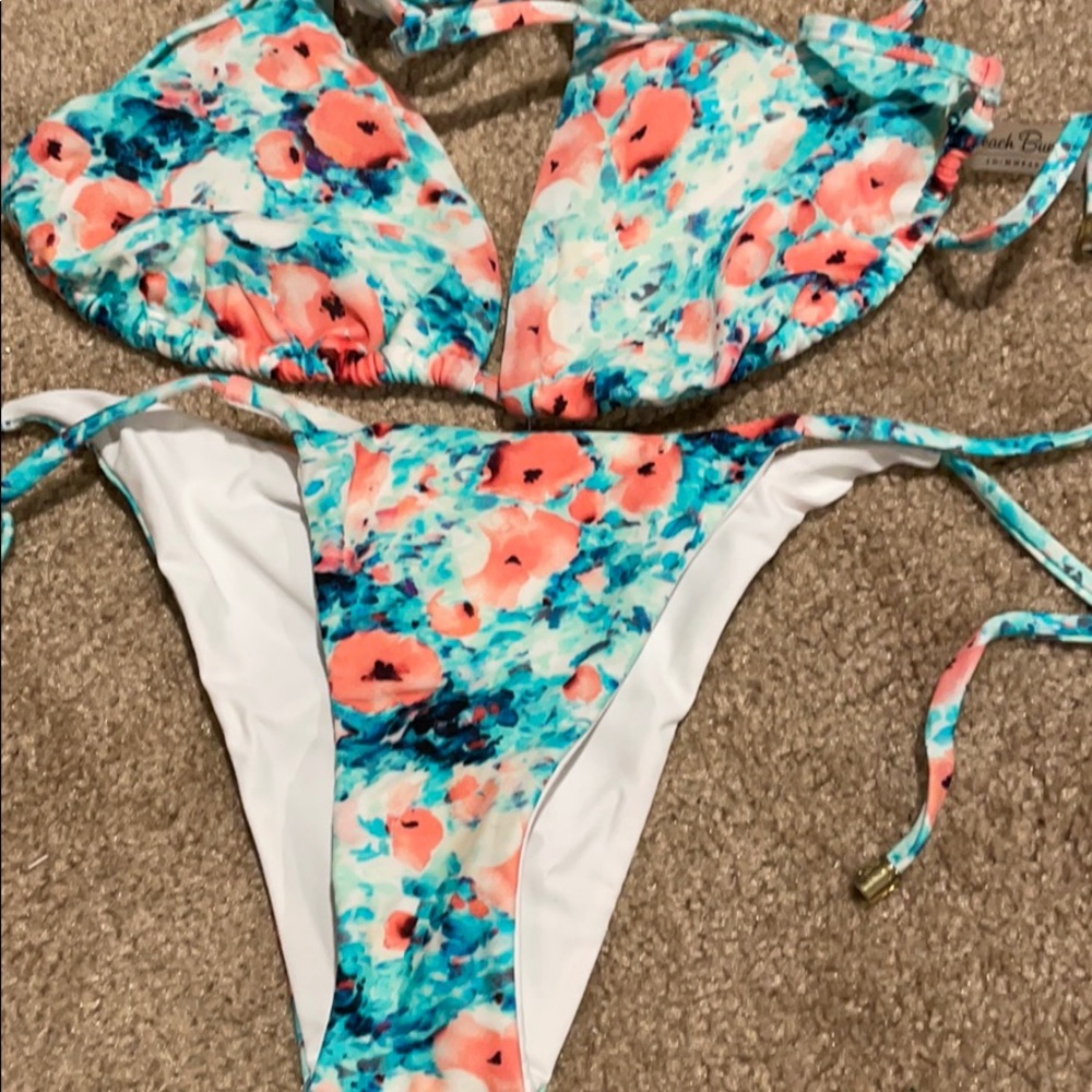 Beach bunny bikini